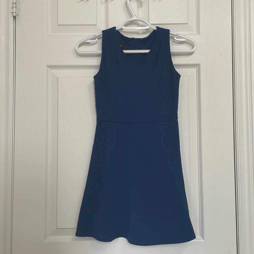 Dark blue semi formal lace dress perfect for any party